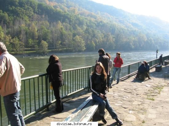 Poze - nush daca o sa mearga poza dar...asta-s eu - Aici puteti gasi poze ale userilor!!!